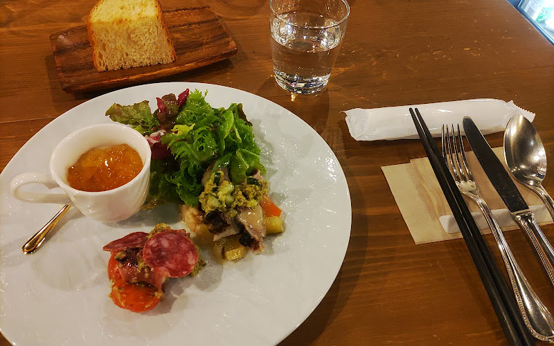 カジュアルフレンチのお店 ポキナ369