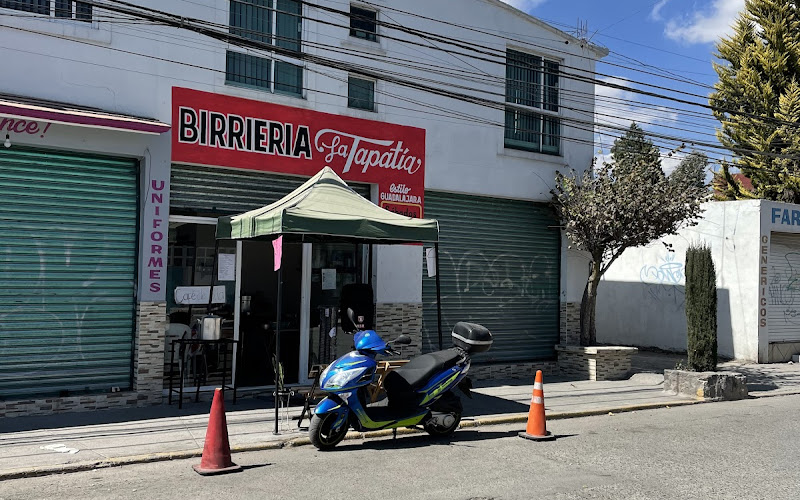 Birrieria La Tapatía