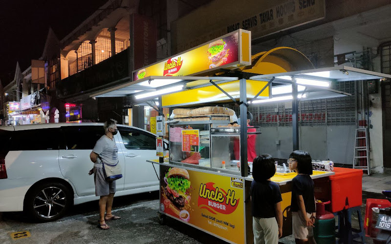 Uncle H Burger Stall