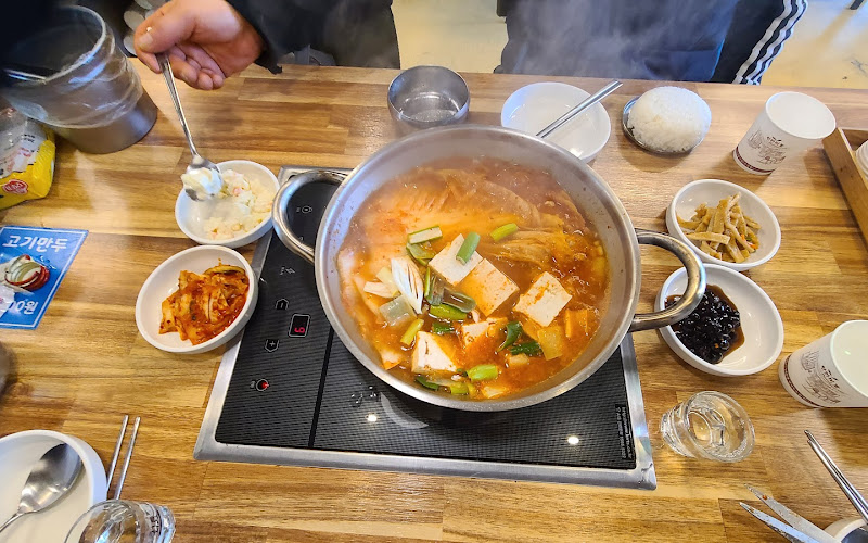 찌개마을