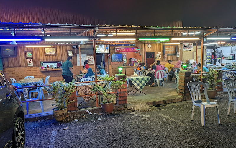 Tembaga Tomyam Seafood