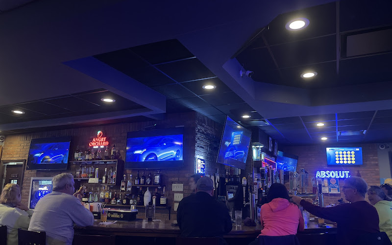 ROUNDERS SPORTS BAR & GRILL