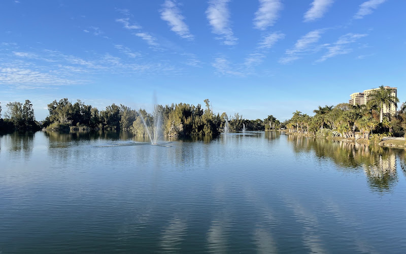 Lakes Park