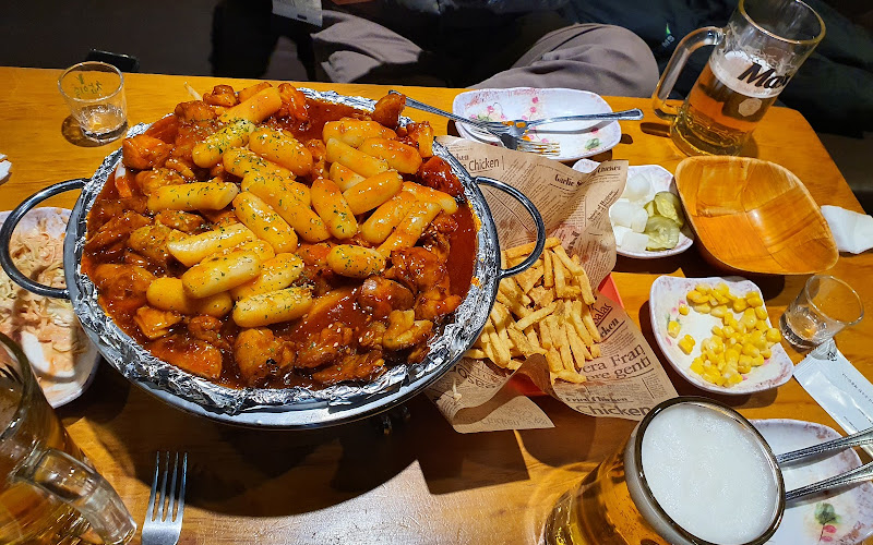 훌랄라숯불치킨 정왕5점