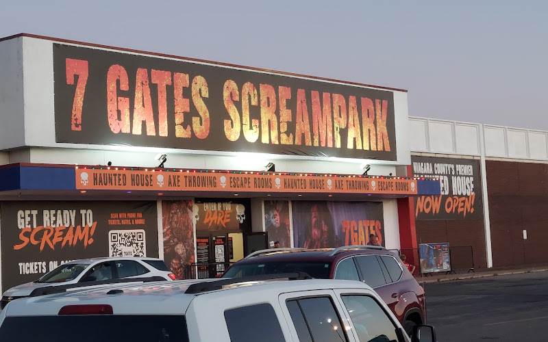 Pine Street Horror Haunted House
