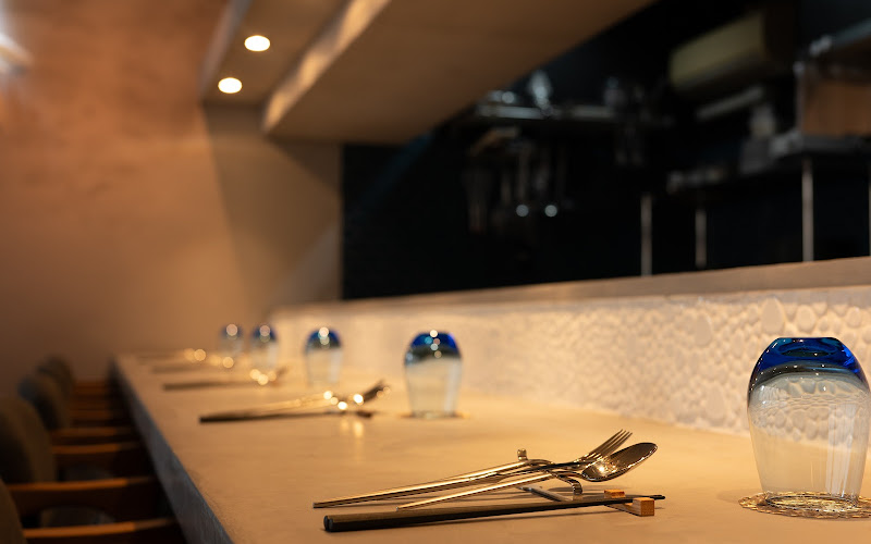 French Restaurant Tsujiya