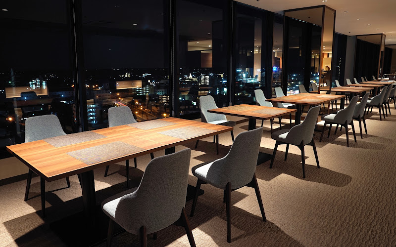 スカイラウンジ ヴォジュール（ホテルマロウド筑波）