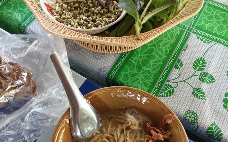 ร้านขนมจีน พัด