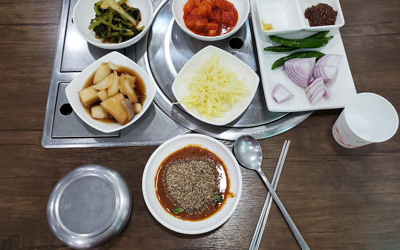 팔도사철탕