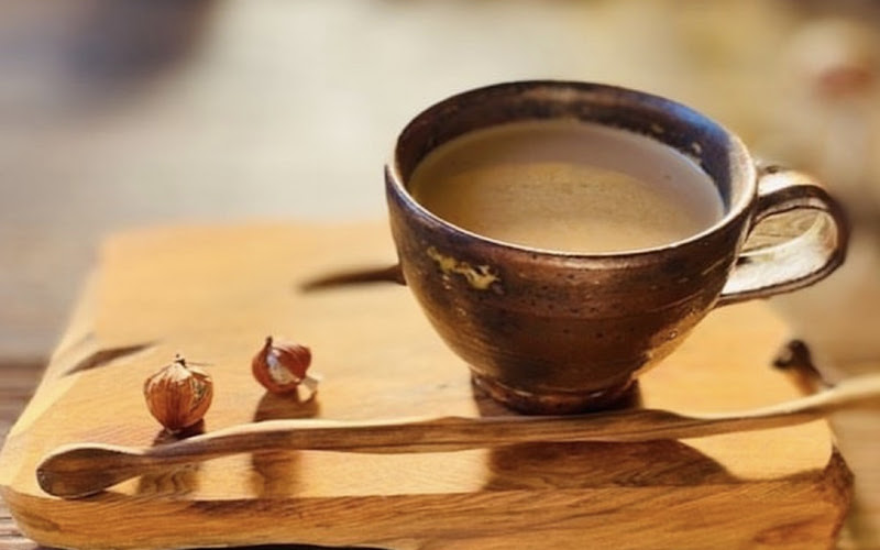 小屋カフェ 日と月と