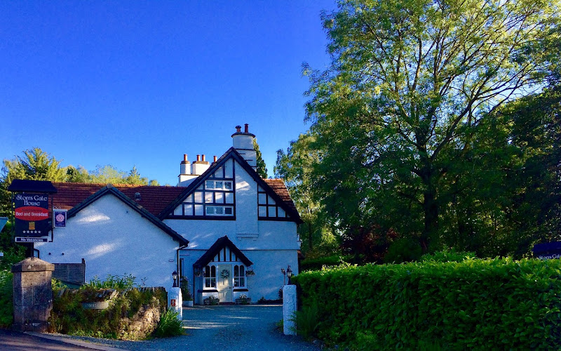 Storrs Gate House, free resident parking.(sorry no dogs allowed )