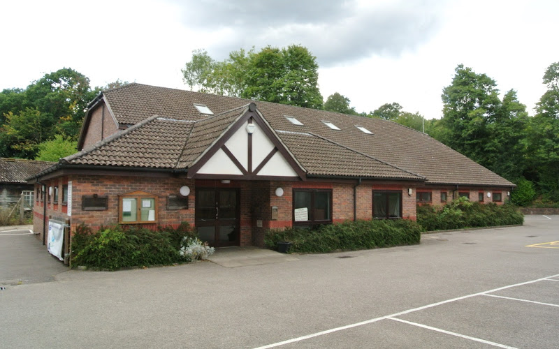 チディングフォールド・ビレッジ・ホール