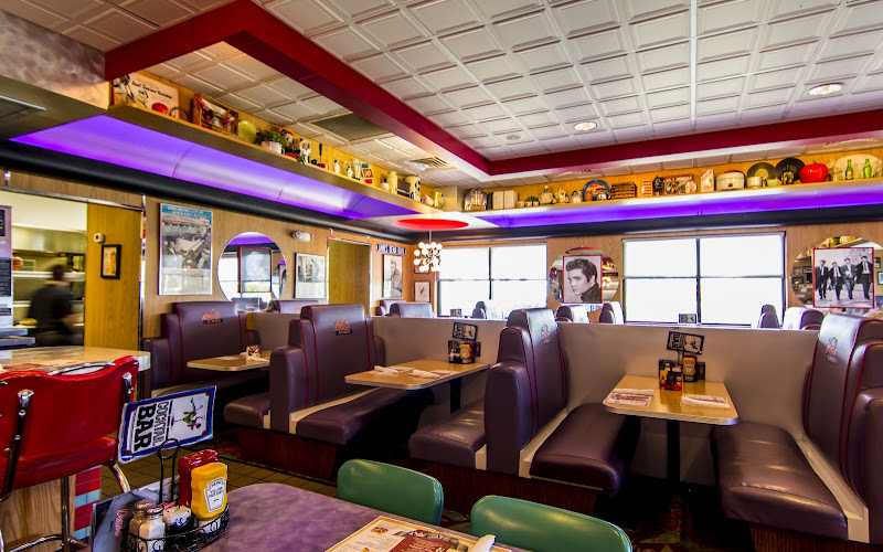 Mel's Diner - Fort Myers