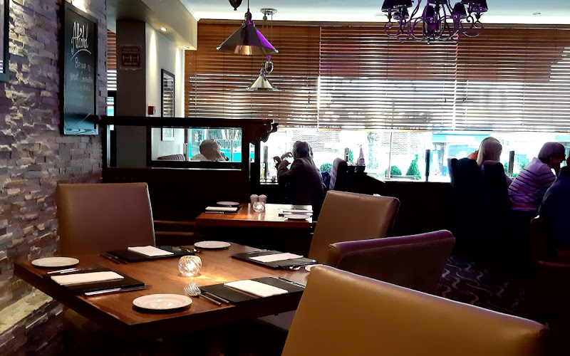 Lisbon Bakery and Restaurant