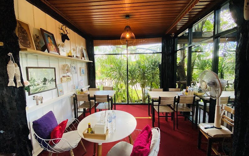Ban Mai Thai Cafe