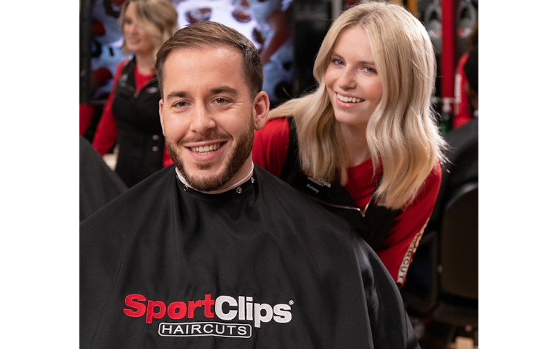 Sport Clips Haircuts of Woodstock - US 14