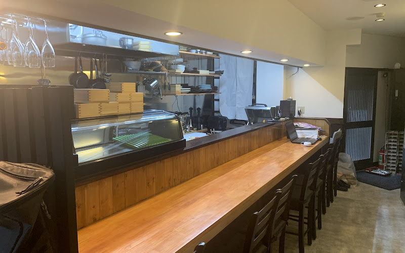 肉魚地酒やすおか