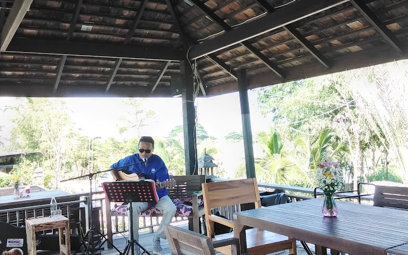 KEPT cafe&bistro