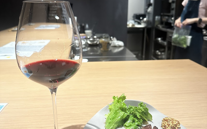 Deux104（ドゥーイチマルヨン）