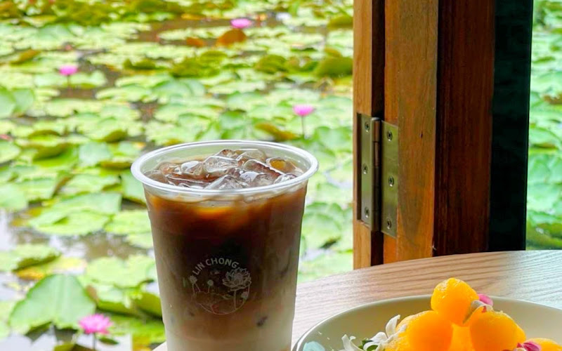 ลินจง คาเฟ่ Linchong Café