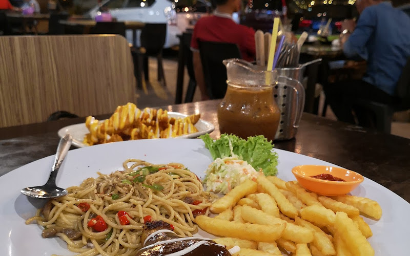 Restoran Republik DnC - Western/Asam Pedas/Ikan Bakar/Sate