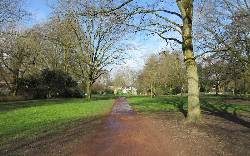 ブルクパーク・ヒュルス