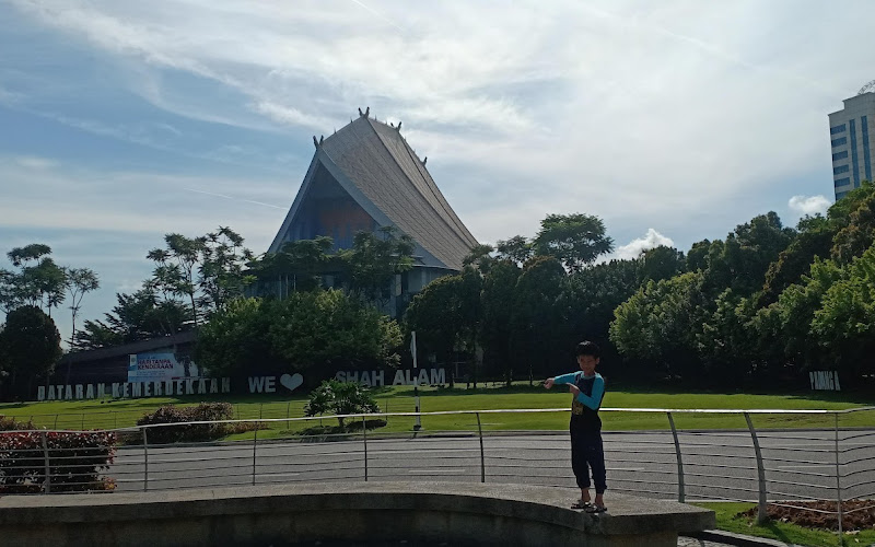 Shah Alam Independence Square