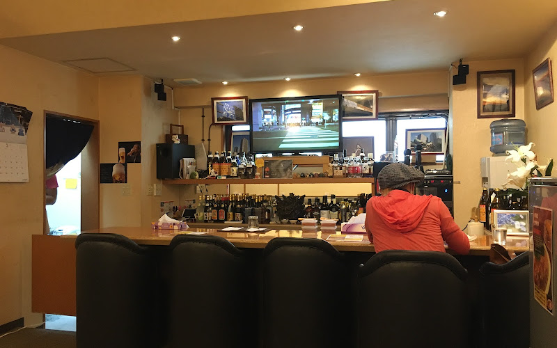 ONE TWO CURRY OKINAWA めし処 飯倉