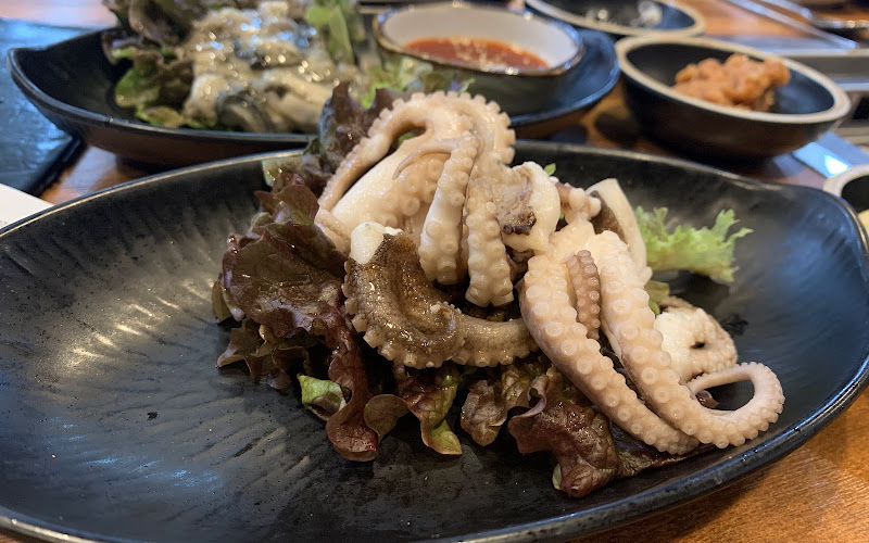 한솔보리밥 왕소금구이 전문점