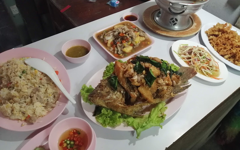 พอเพียงสวนอาหาร ร่องกาศ