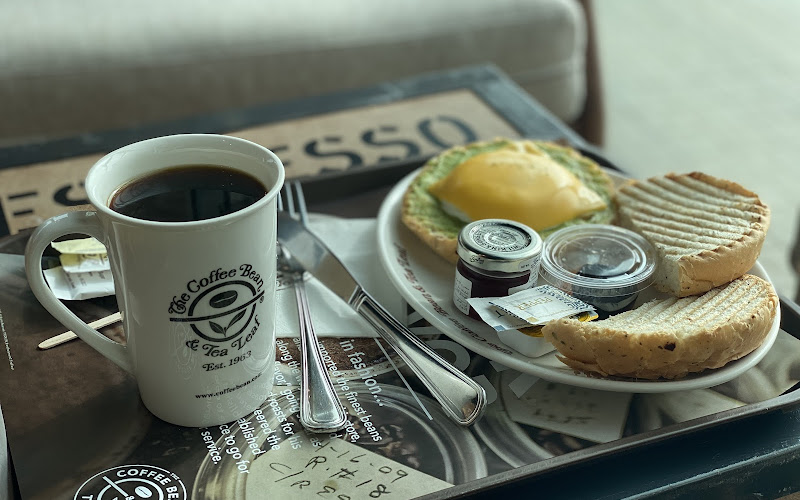 The Coffee Bean & Tea Leaf Green Island