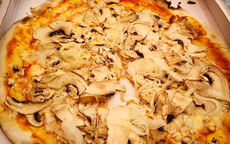 Scutum - L'Antica Pizza Romana A Scudo