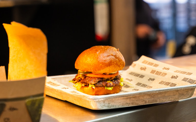 Brome Modern Eatery