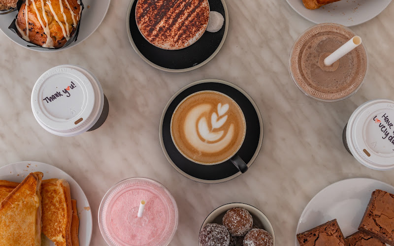 Coffee & Dessert on Toolooa (Drive Thru)