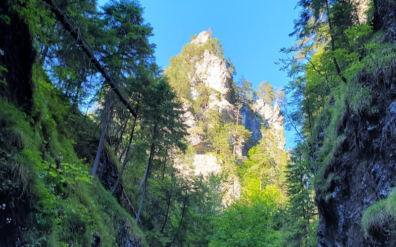 Náučný chodník Diery