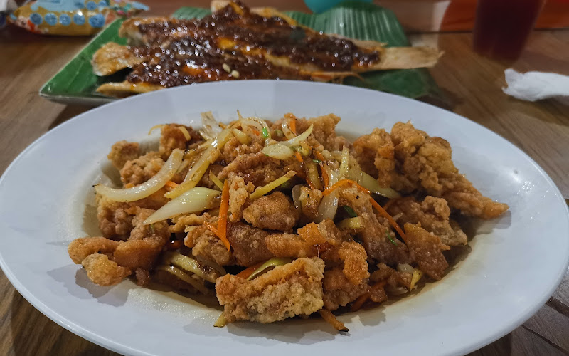 Chuan Hong Restaurant