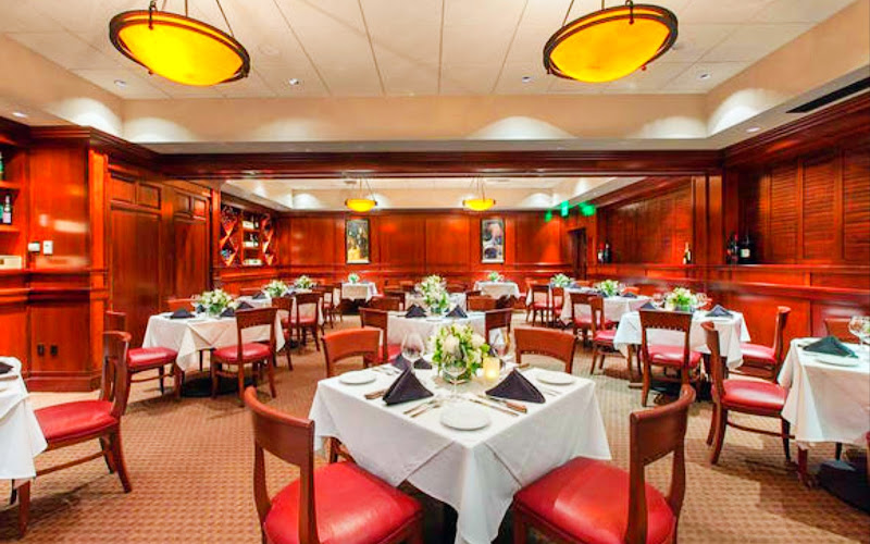 Fleming’s Prime Steakhouse & Wine Bar
