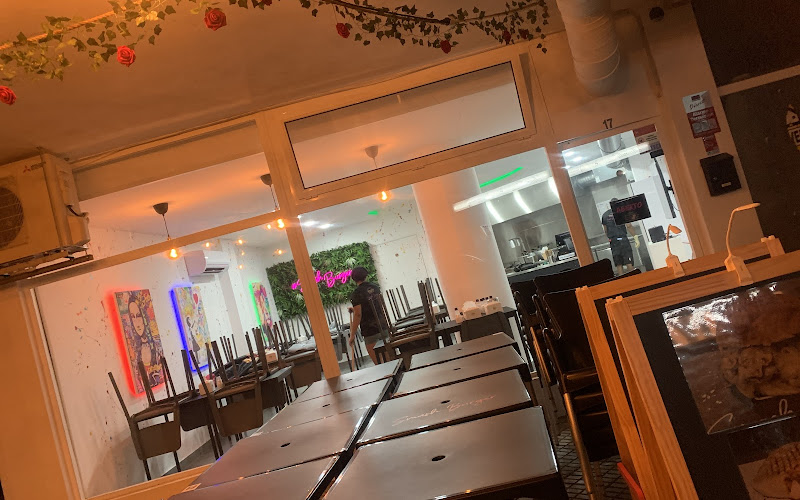 Friend an Food Snack Bar - Chaves