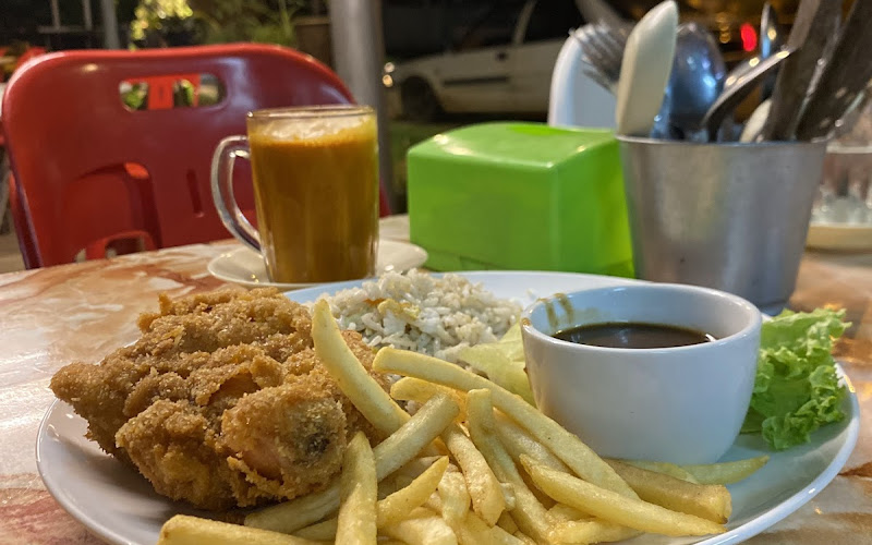 KIAH PIN CAFE