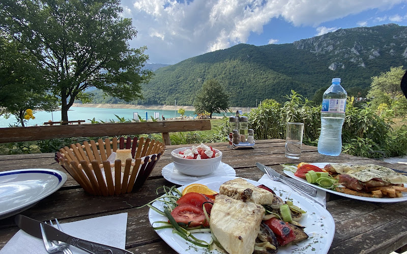 Restoran Jezero