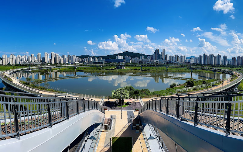 금강보행교(이응교) 북쪽 출입구