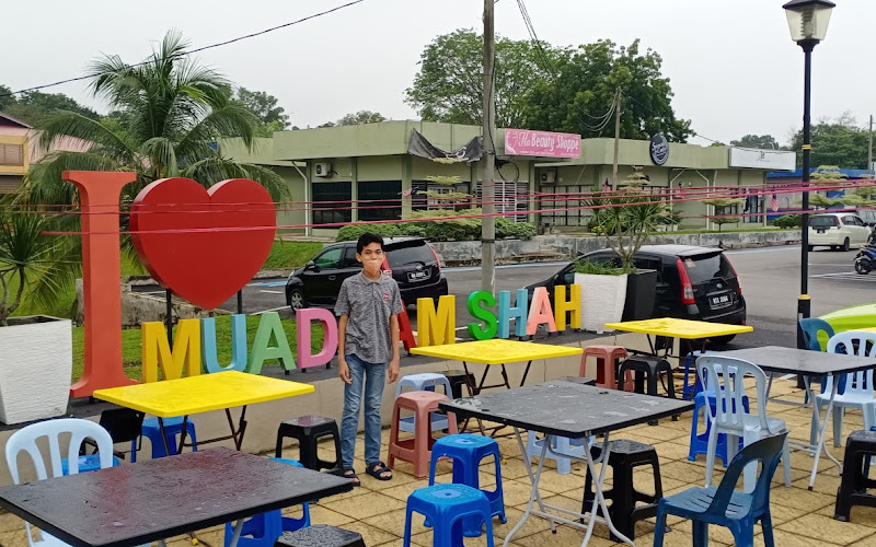 Medan Selera Muadzam Shah