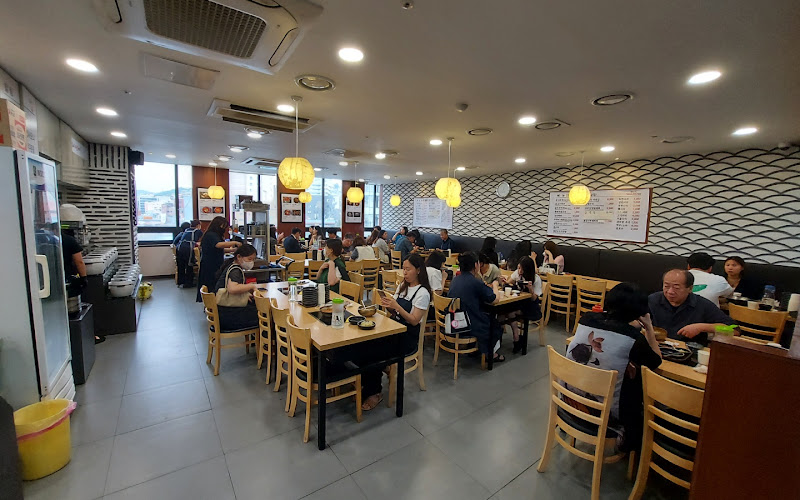 봉할매김치찌개불백 전문점