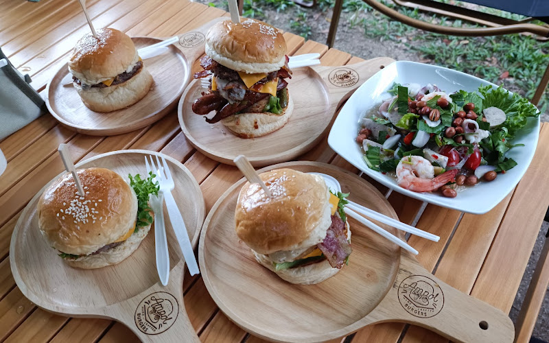 Ampol Burger สาขาบางพระ (อำพลเบอร์เกอร์ สาขาบางพระ)