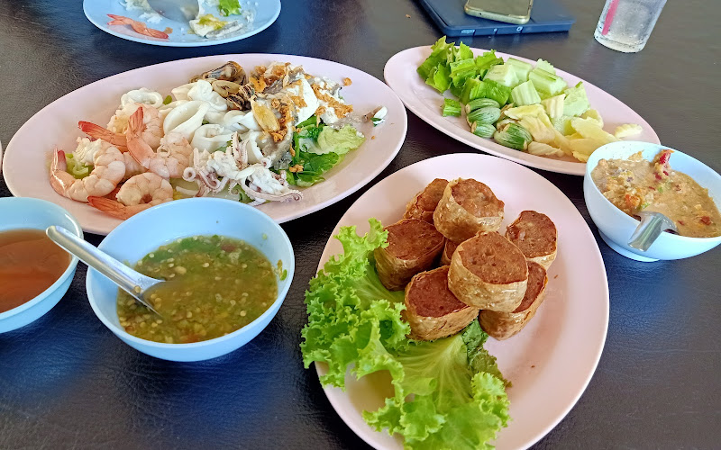 Je Ruang's Kitchen Bangsaray