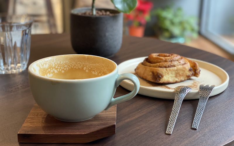 Island Time Coffee Roasters 嶼時咖啡 ［自家烘焙咖啡豆、咖啡特調、手作甜点、Kiri巴斯克、戚風蛋糕、提拉米蘇、焦糖布丁）