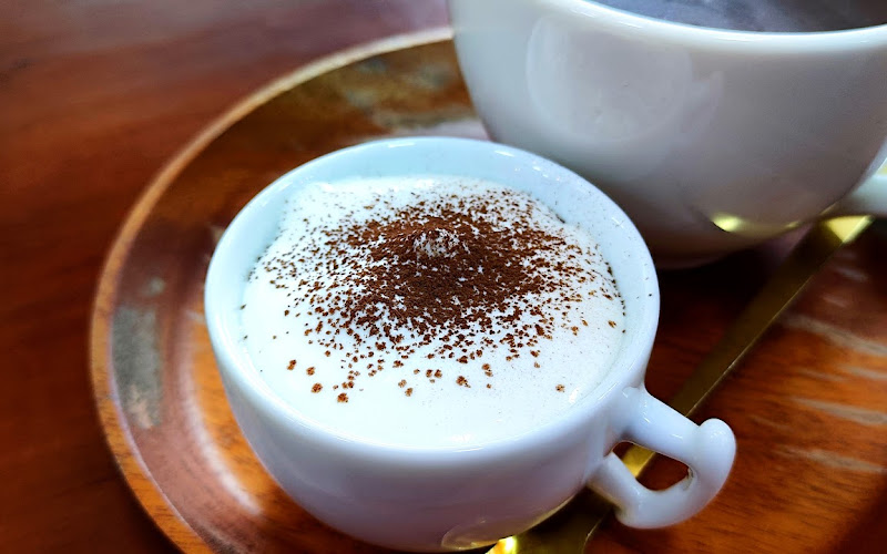 Xinh Coffee & Tea
