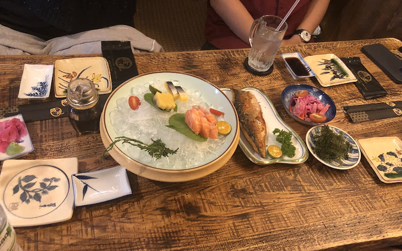 Roji - hẻm fusion izakaya