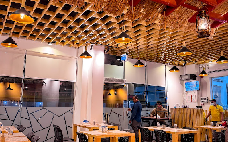 MOMOs Restaurant 🏅