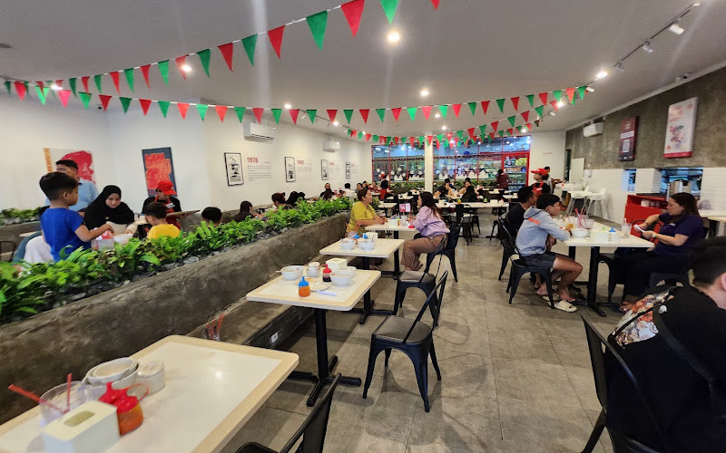 Bakmi Akiu Gunung Sanghyang